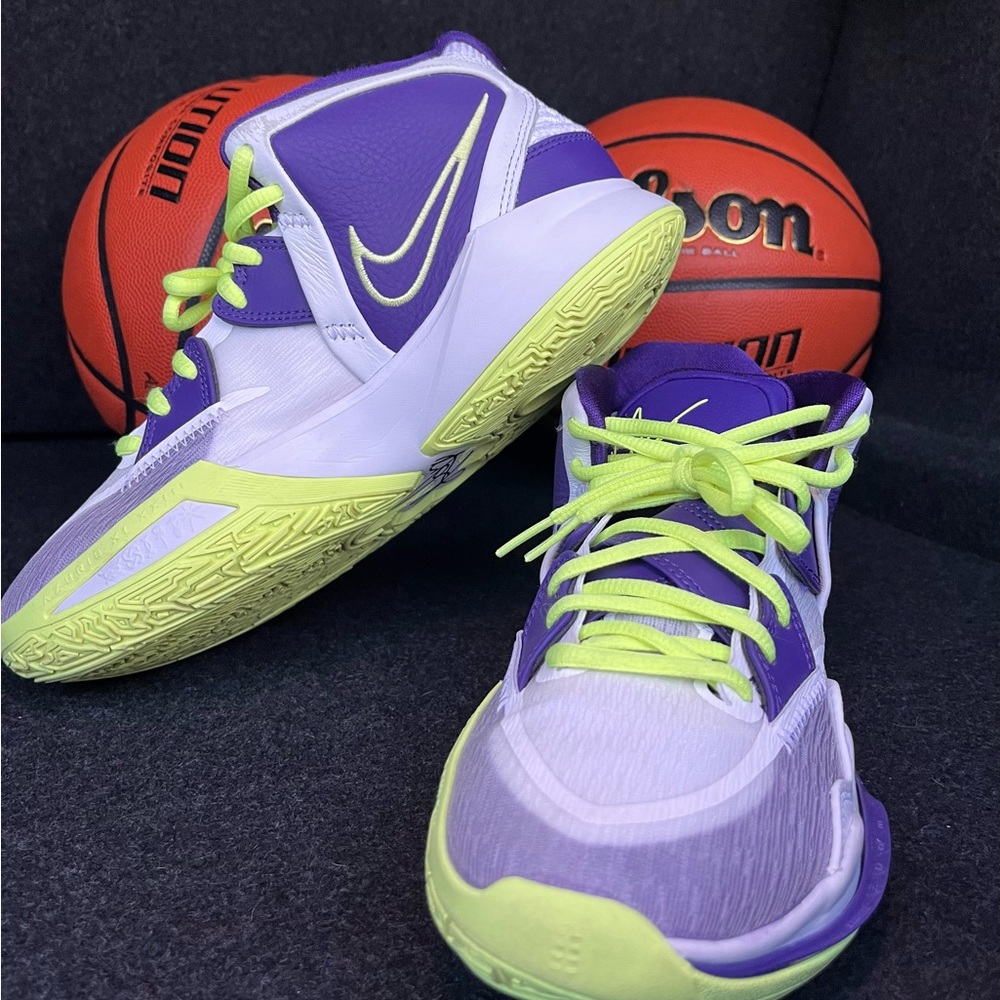 custom kyrie’s basketball shoes